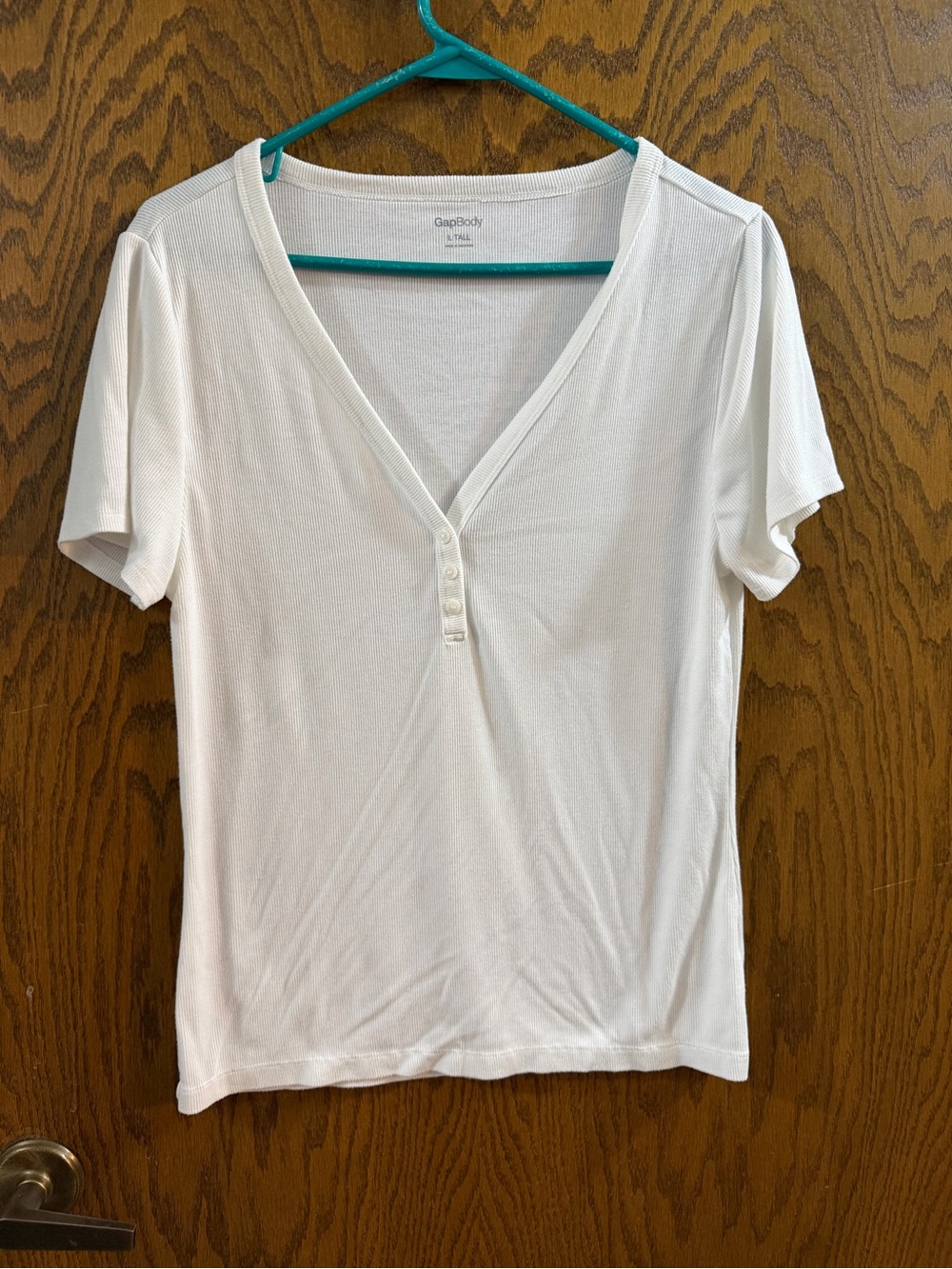 GapBody Women’s Large Tall White Ribbed Henley Short Sleeve Top